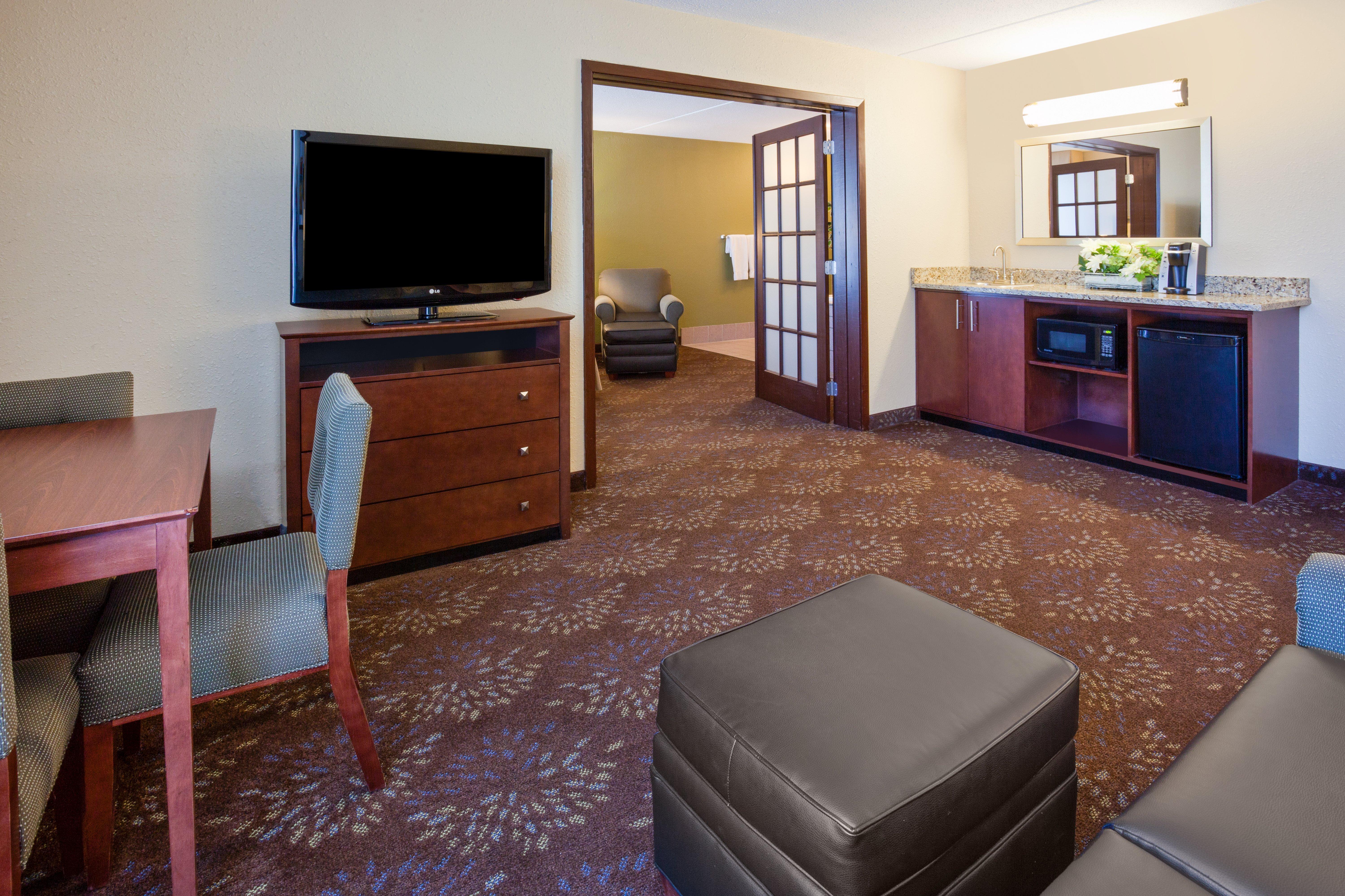 Best Western Fairmont Exterior photo