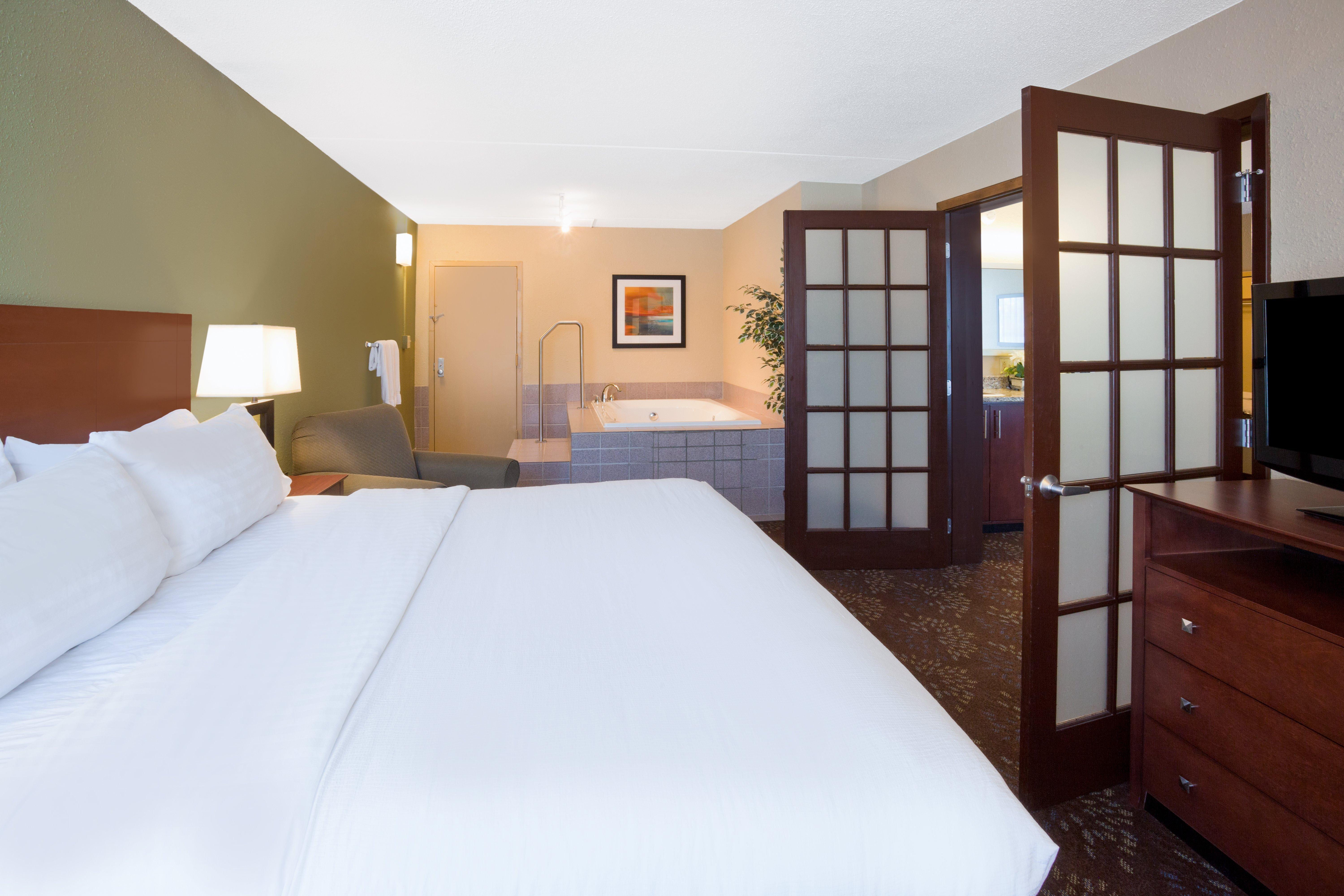 Best Western Fairmont Exterior photo
