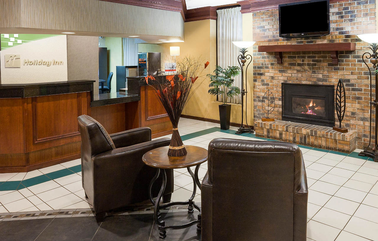 Best Western Fairmont Exterior photo